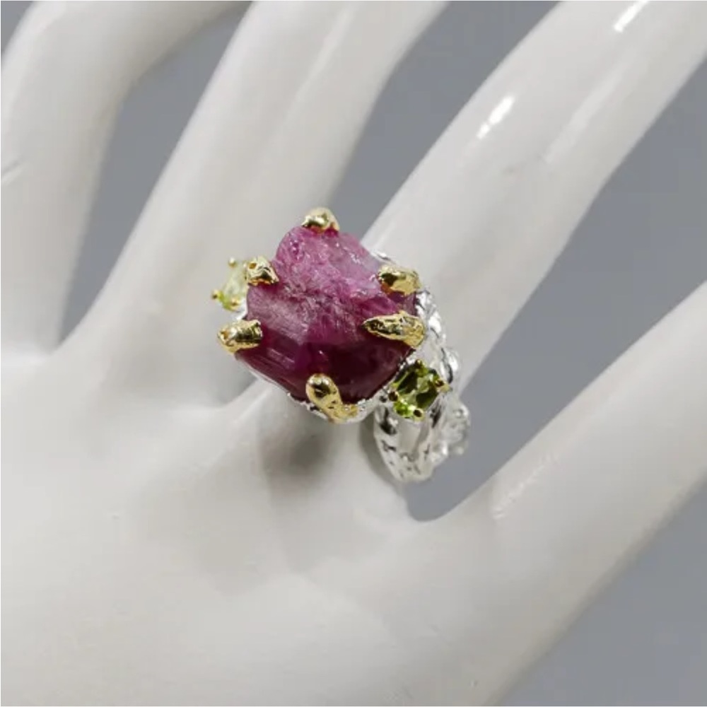 Awe Inspiring Genuine Raw Uncut Genuine Ruby Ring - Picture 4 of 5